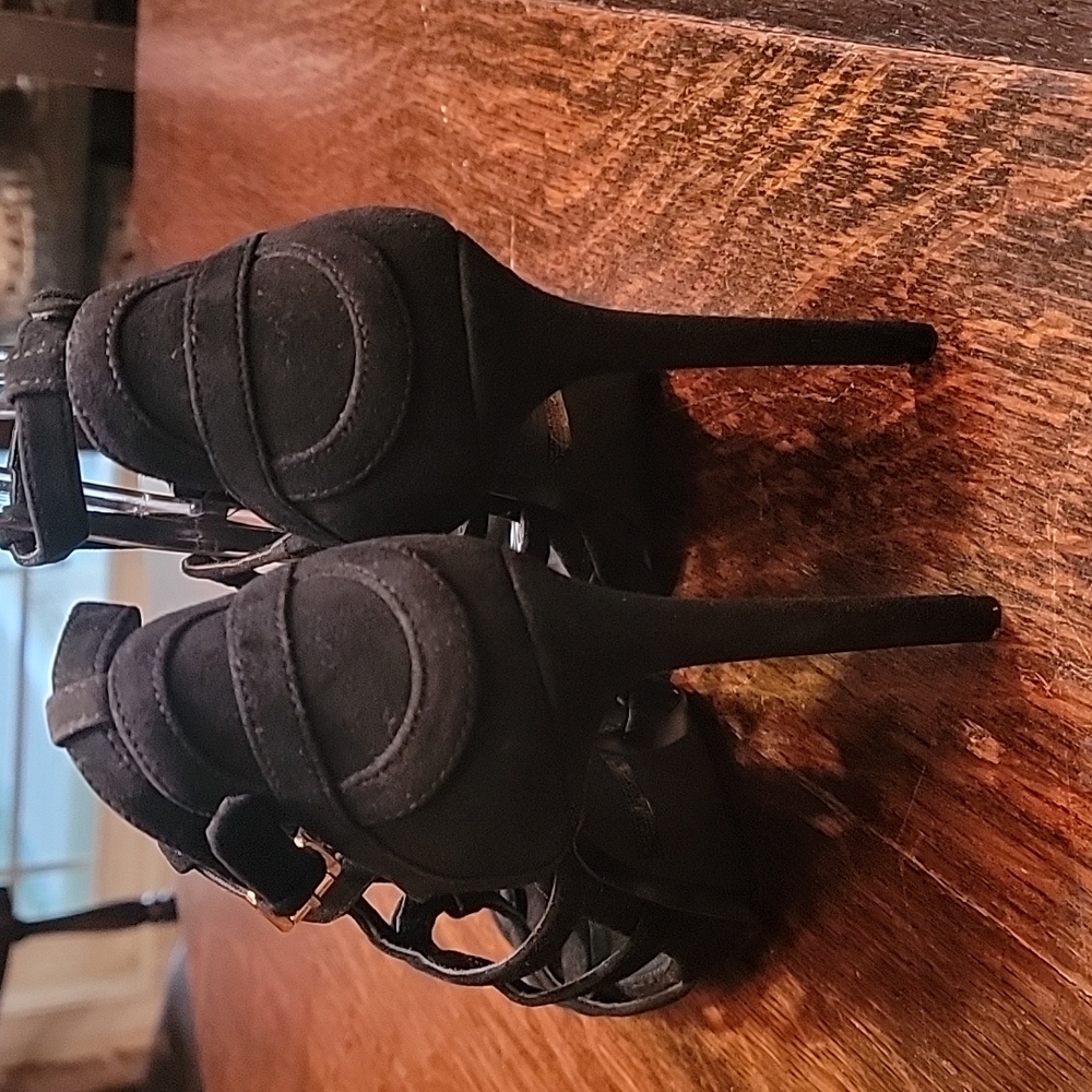 Michael Kors, black suede,6.5 NWOB - Picture 3 of 7